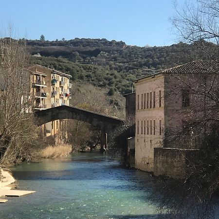 エステーリャApartamento Turistico Calle Nuevaアパートメント エクステリア 写真