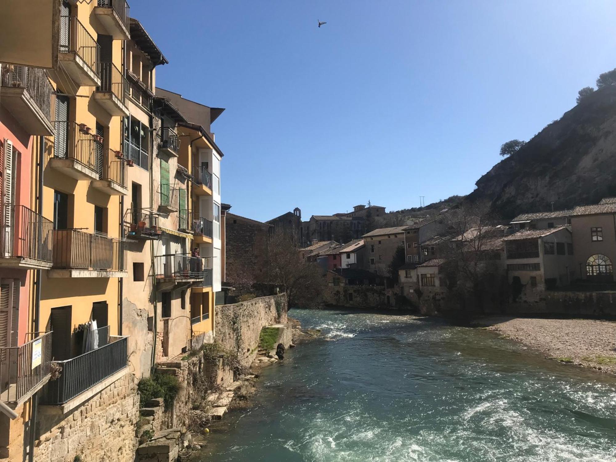 エステーリャApartamento Turistico Calle Nuevaアパートメント エクステリア 写真
